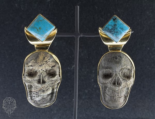 Dendritic Jasper Skull with Turquoise Diamond Dangle